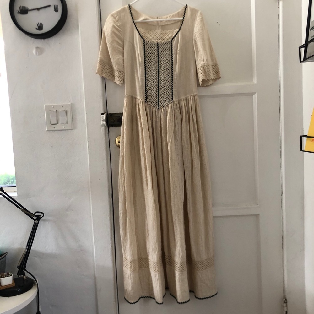 Vintage cottage core dress with corset back
